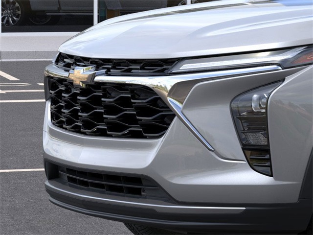 2025 Chevrolet Trax LT photo 9