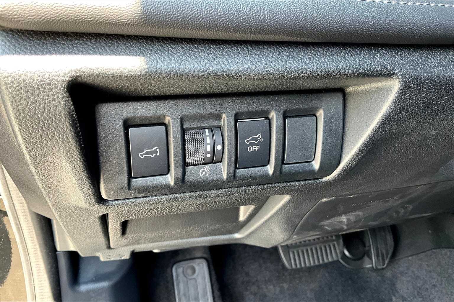 2021 Subaru Outback Touring XT photo 29