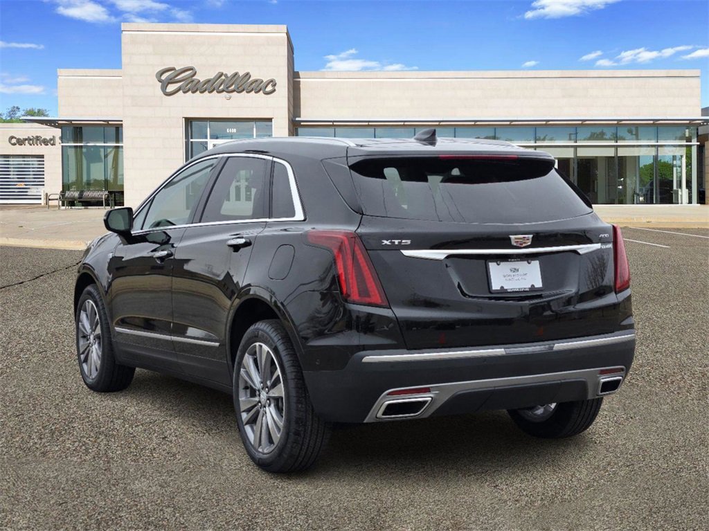2025 Cadillac XT5 Premium Luxury photo 4