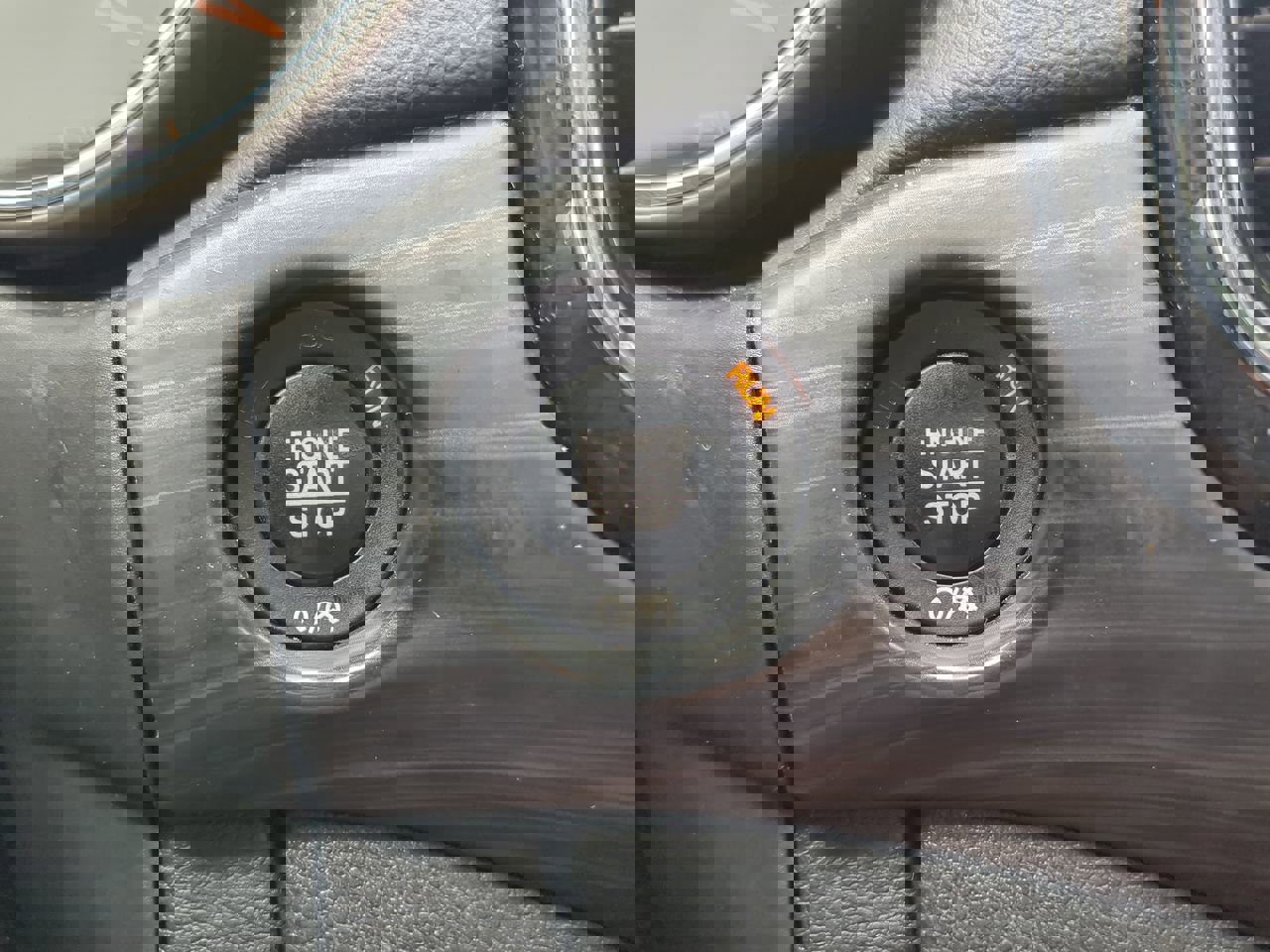 2020 Jeep Grand Cherokee Altitude photo 38