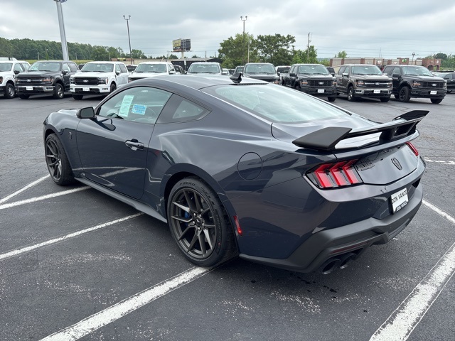 2025 Ford Mustang Dark Horse Premium photo 3