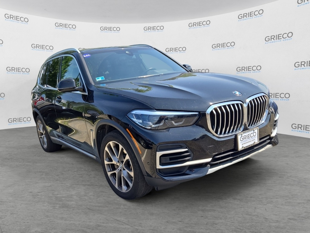 2022 BMW X5 40i's photo