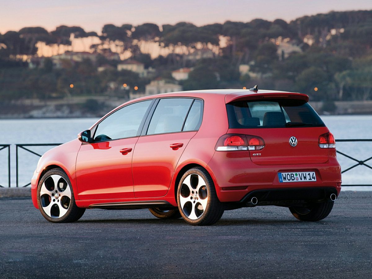 2013 Volkswagen GTI Wolfsburg Edition