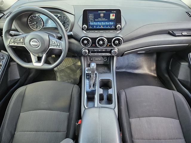 2024 Nissan Sentra SV photo 17