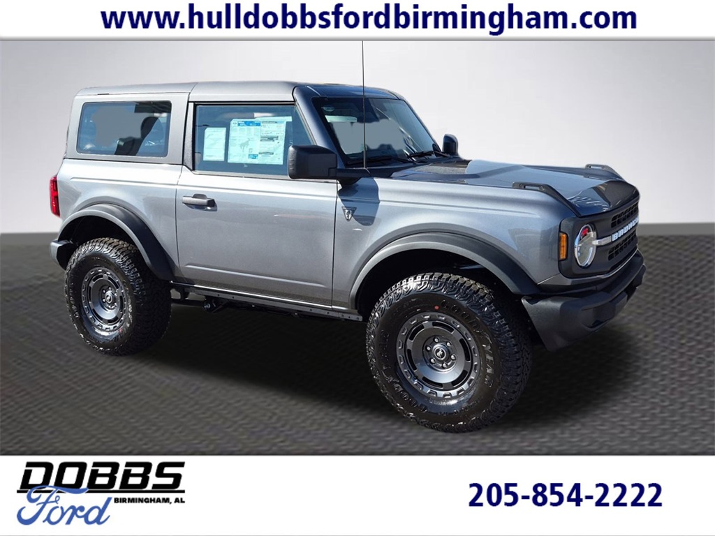 2025 Ford Bronco 2-Door Base's photo