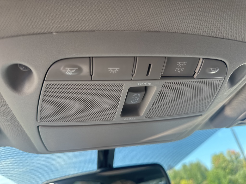 2016 Nissan Murano Platinum photo 13