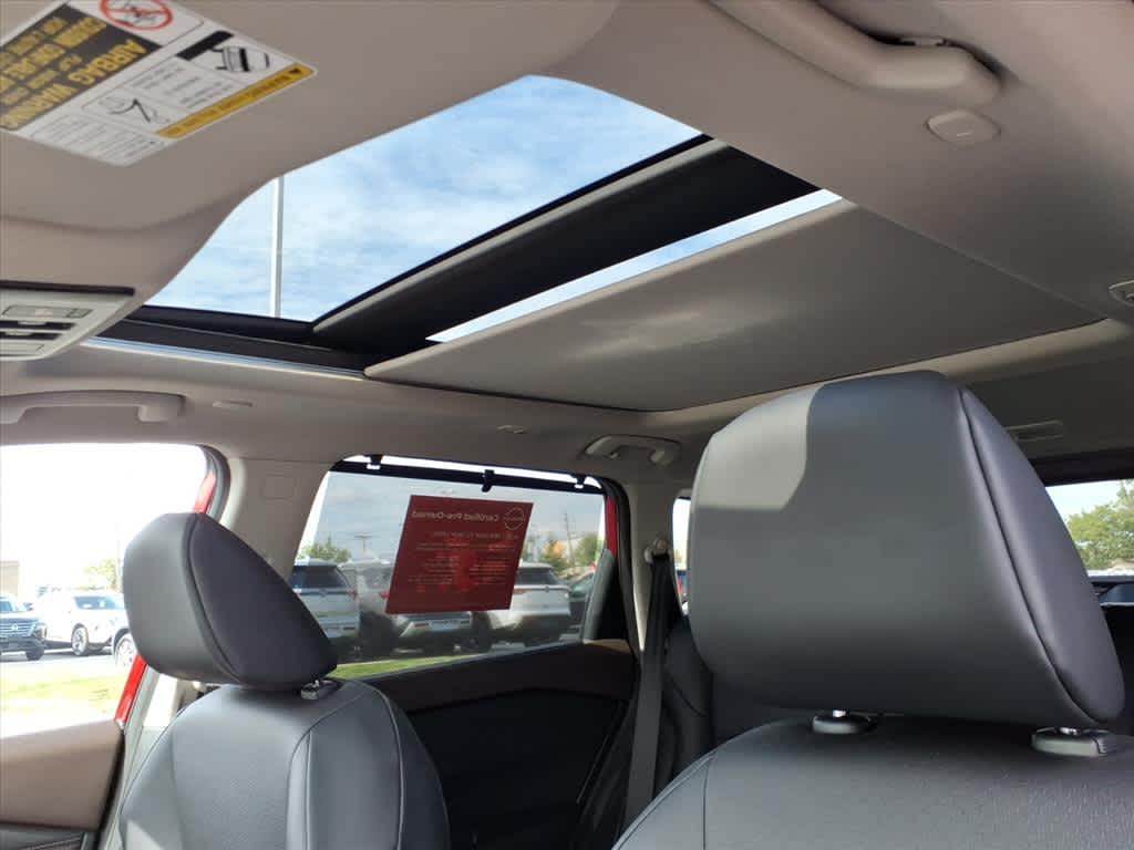 2023 Nissan Rogue SV photo 18