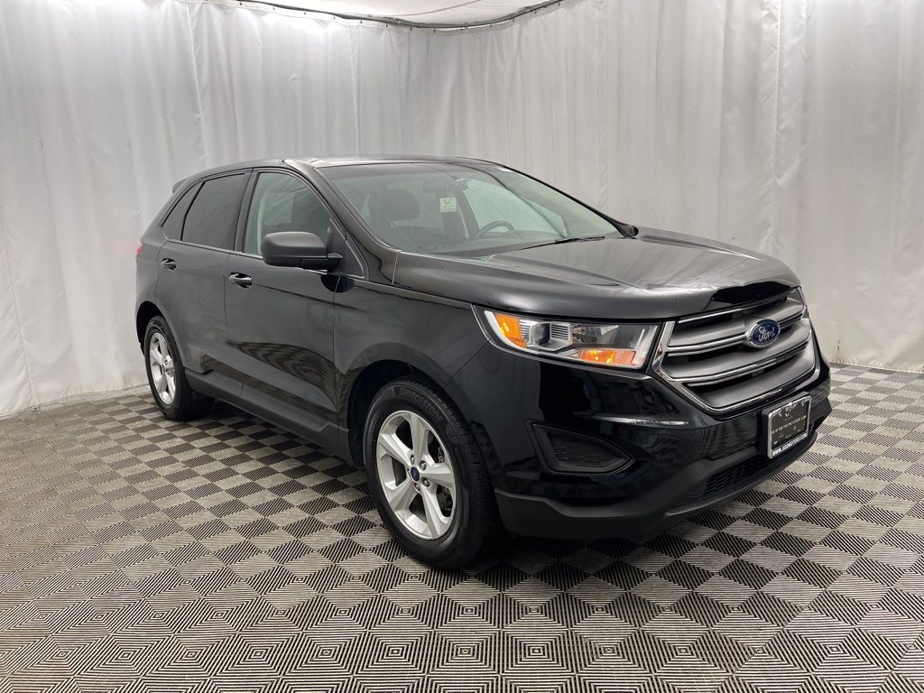 2018 Ford Edge SE photo 2