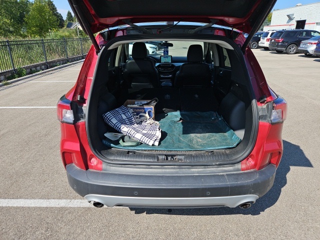 2020 Ford Escape SEL photo 14