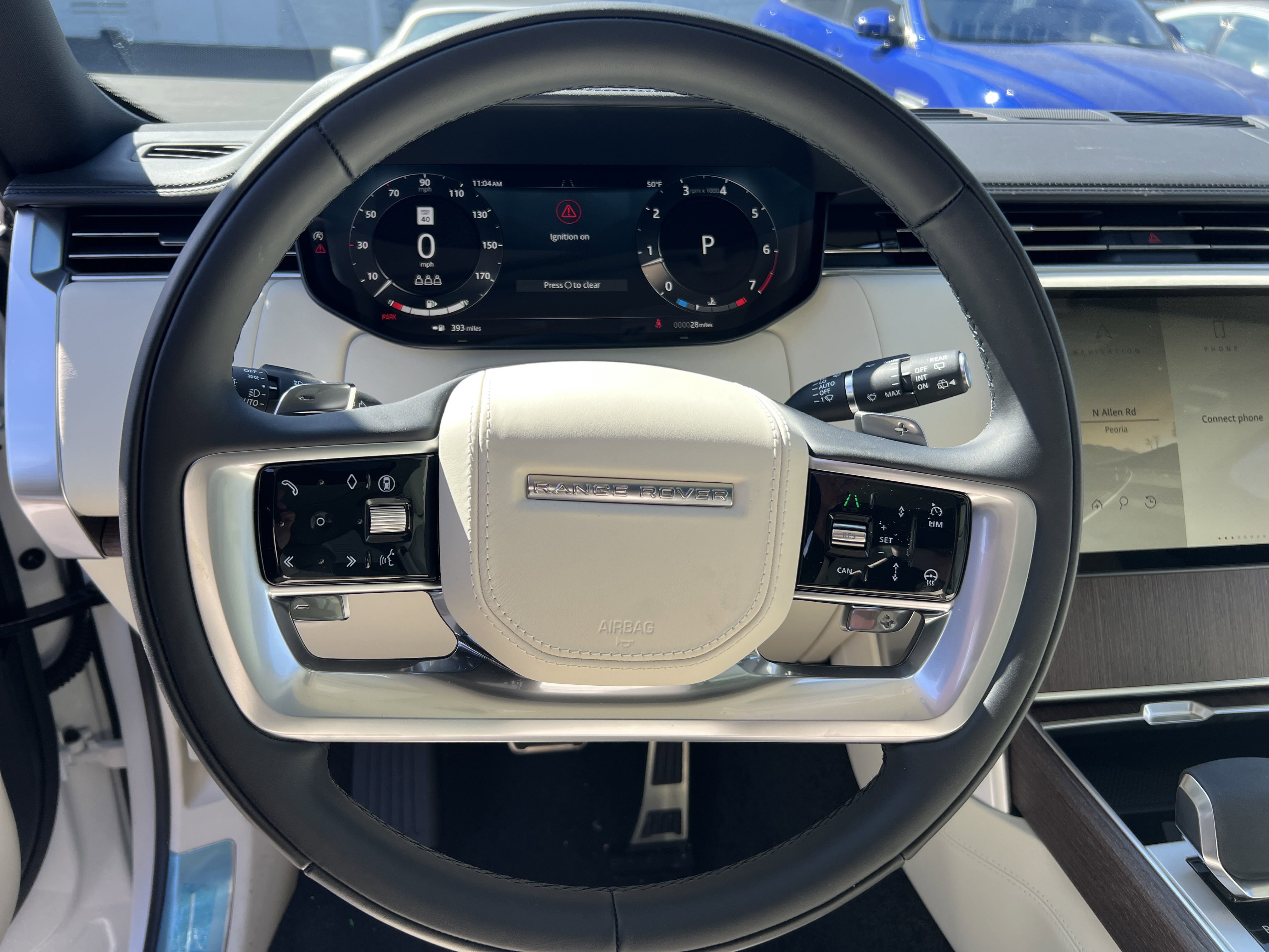 2025 Land Rover Range Rover SE photo 2