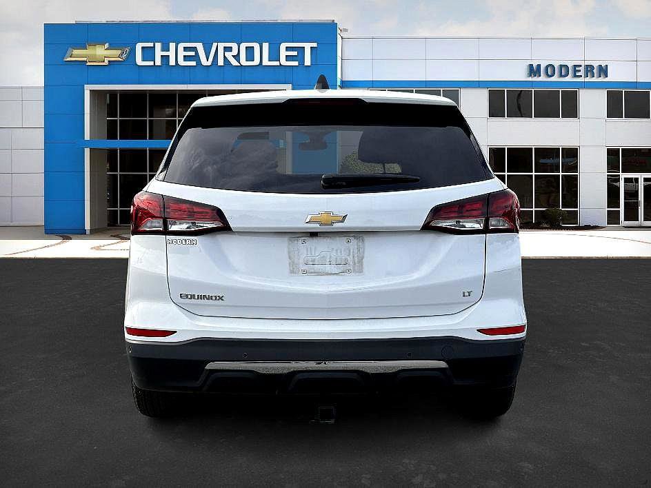2022 Chevrolet Equinox LT photo 3