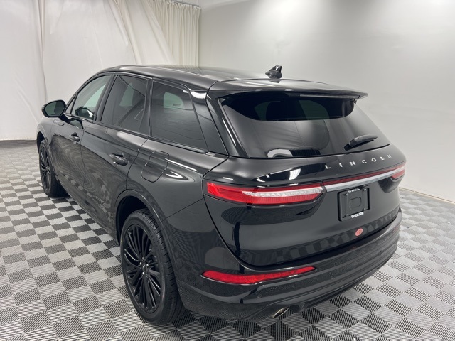2023 Lincoln Corsair Standard photo 6