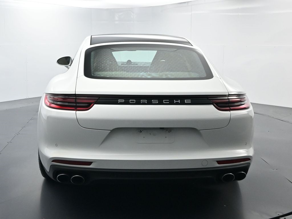 2019 Porsche Panamera Base photo 12