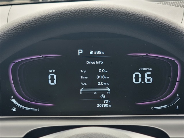 2024 Kia Seltos LX photo 27