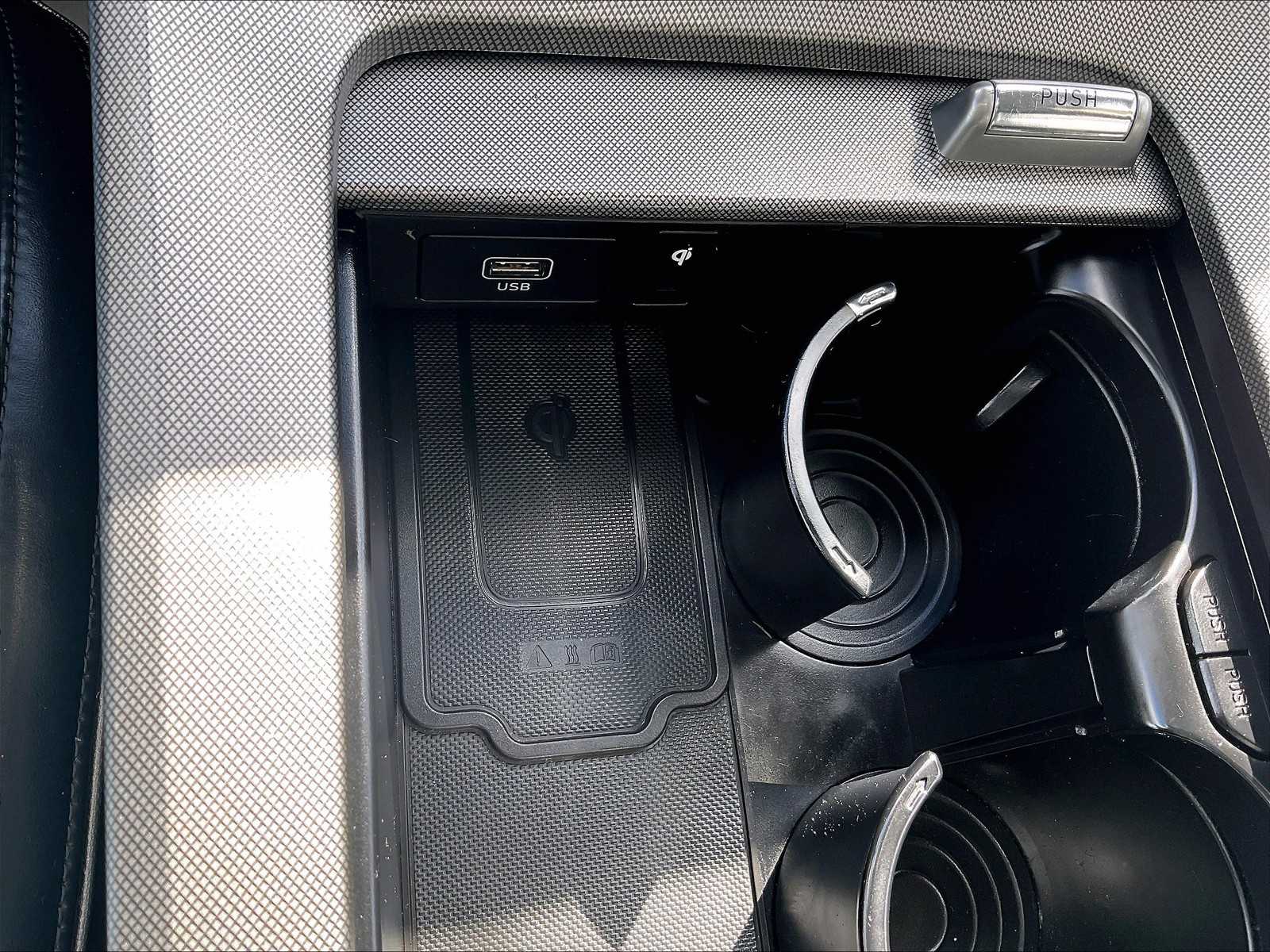 2021 Hyundai Palisade Limited photo 25