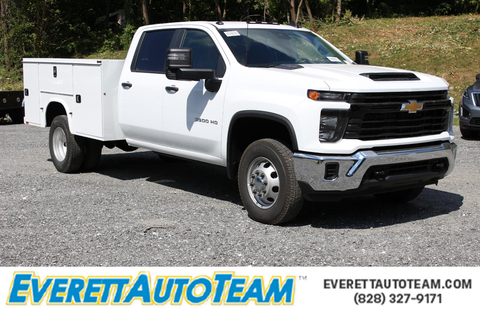 2025 Chevrolet Silverado 3500HD Work Truck's photo