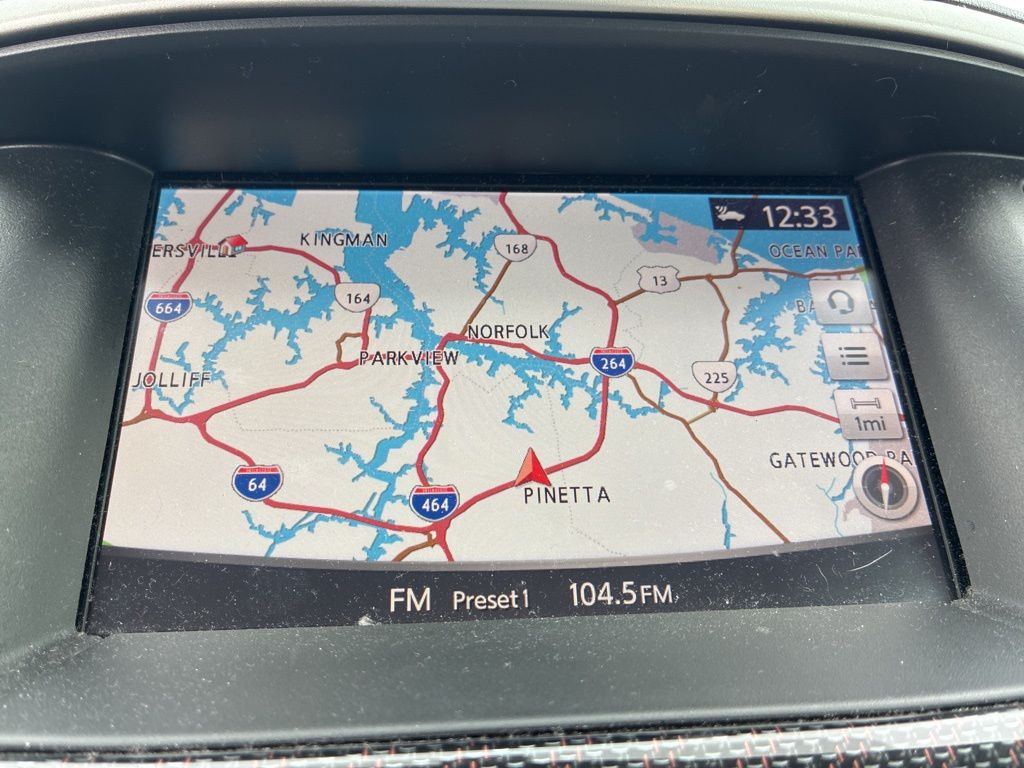 2020 Nissan Pathfinder SL photo 13
