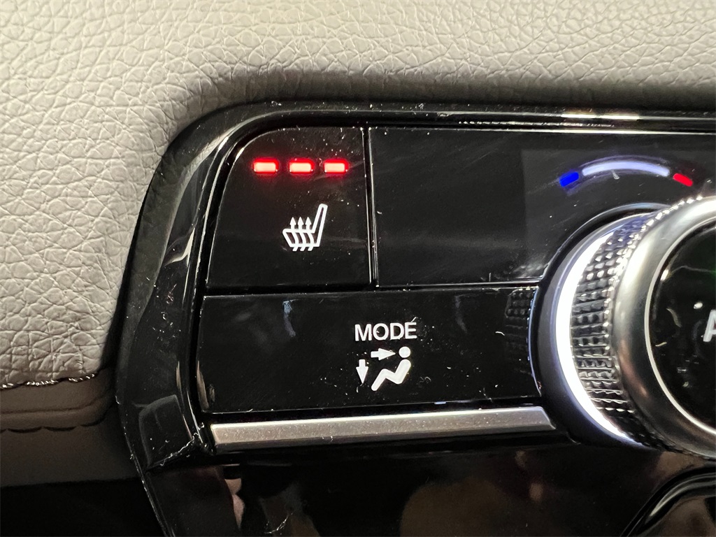 2025 Honda Pilot Touring photo 24