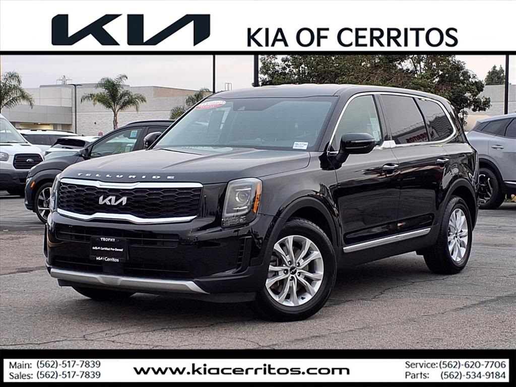 2022 Kia Telluride LX's photo