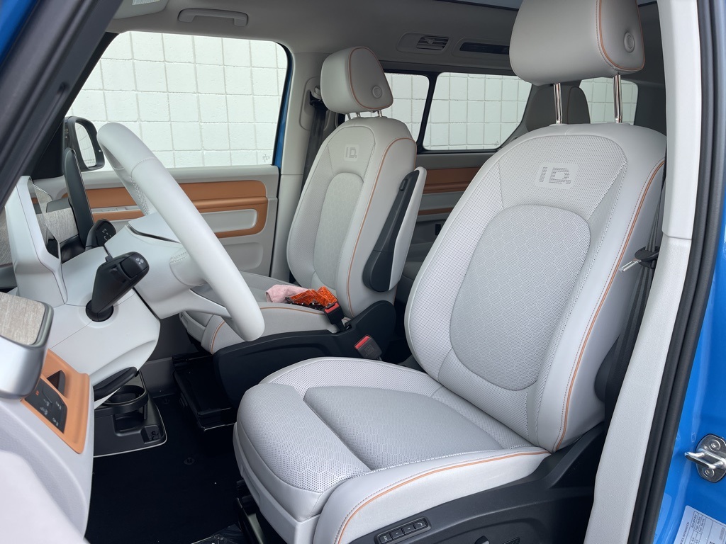 2025 Volkswagen ID. Buzz photo 19