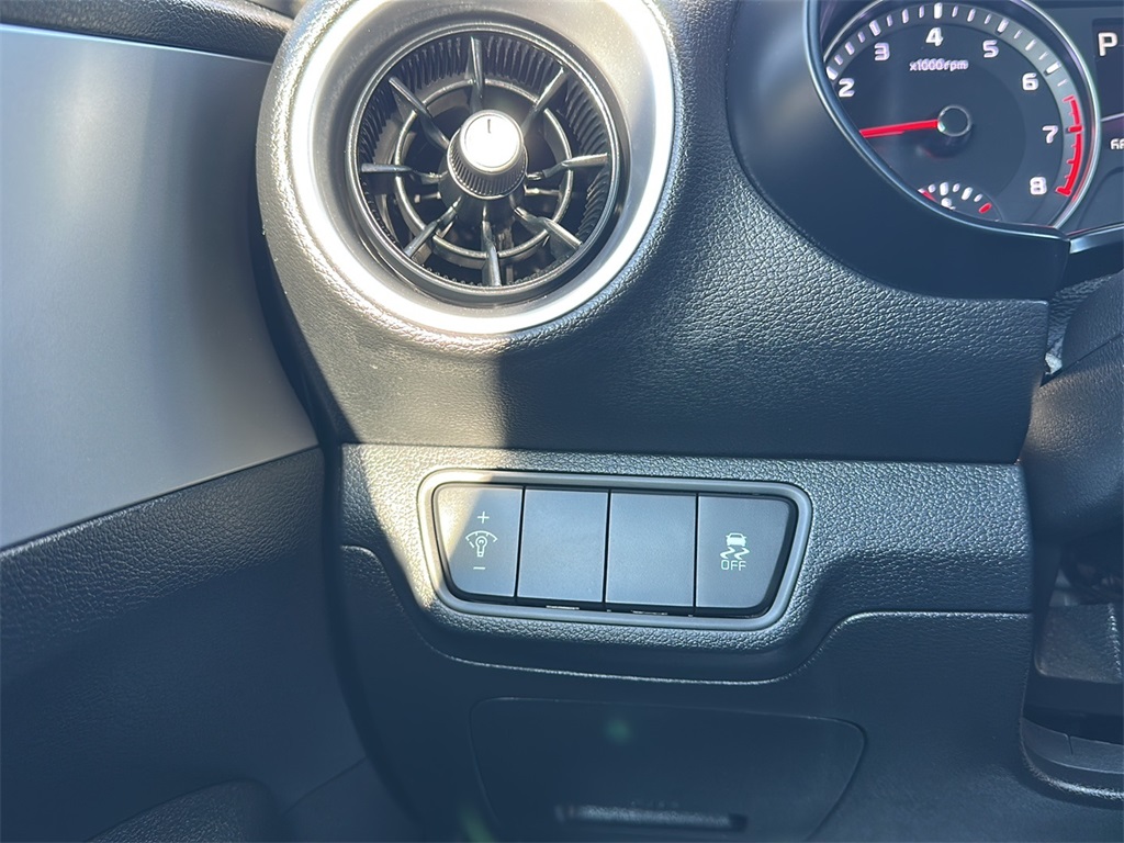 2023 Kia Forte LXS photo 20