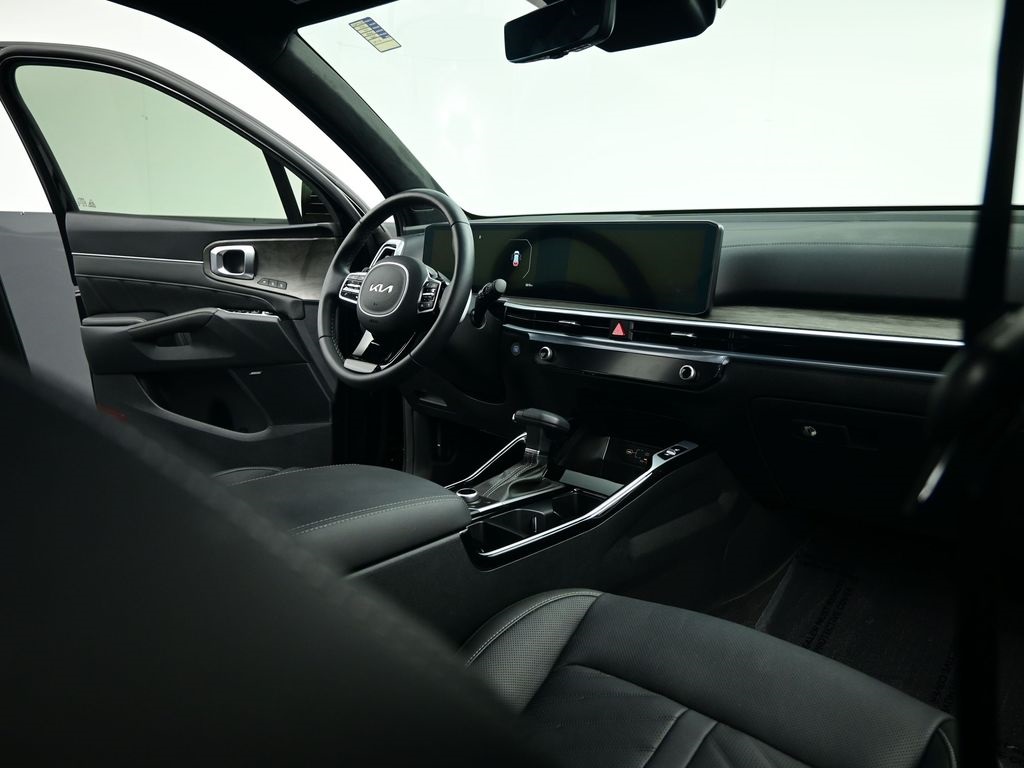 2025 Kia Sorento X-Pro SX Prestige photo 32