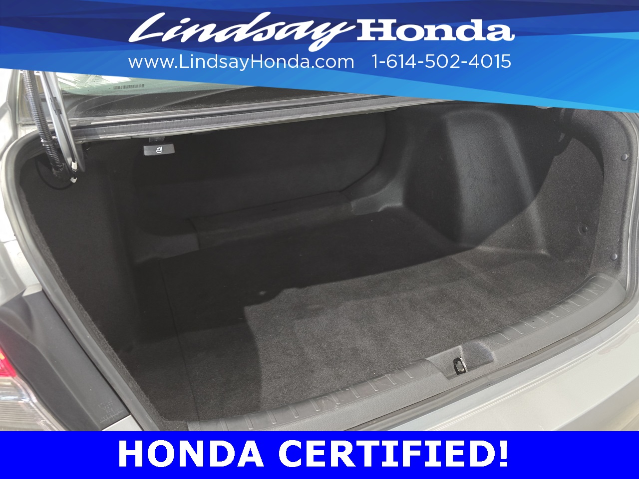 2023 Honda Civic Sport photo 3