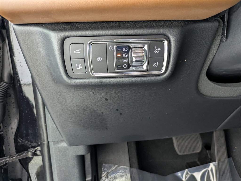 2021 Lincoln Aviator Grand Touring photo 26