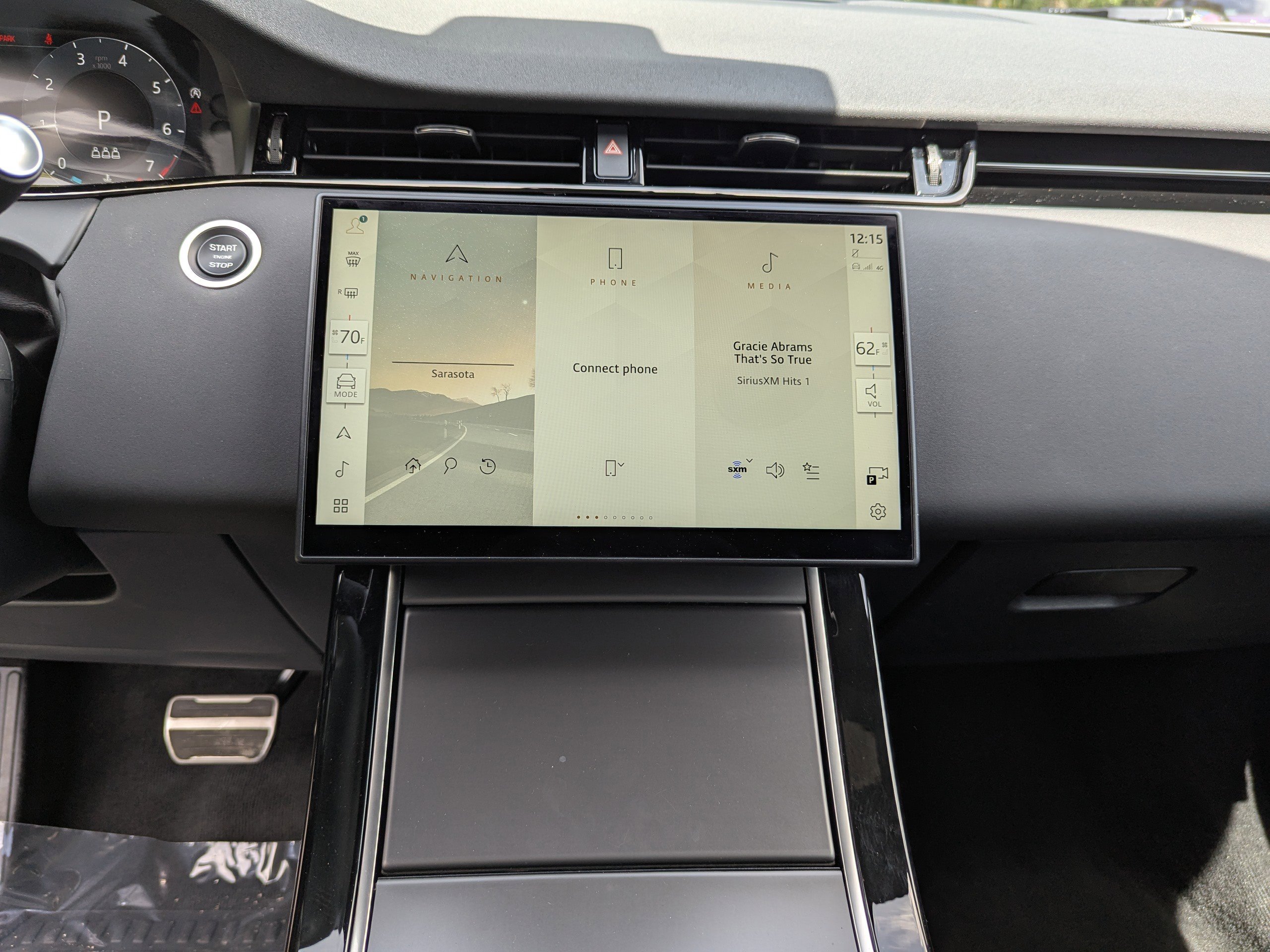 2024 Land Rover Range Rover Evoque Dynamic SE photo 22