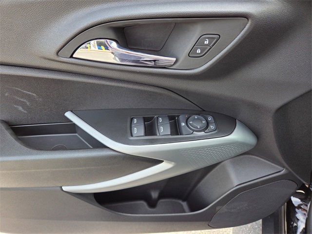 2026 Chevrolet Trax LS photo 6