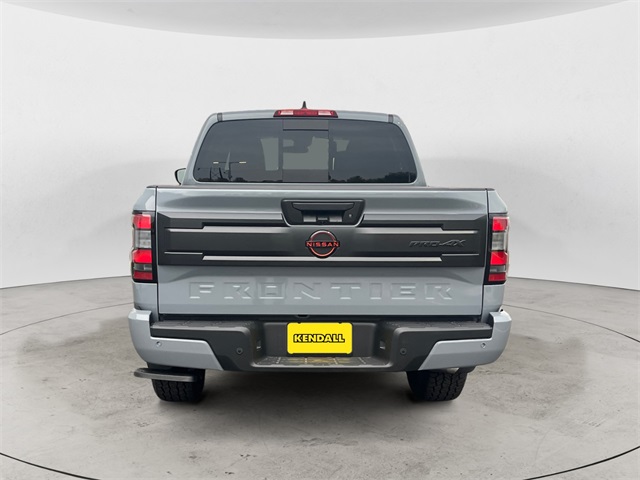 2025 Nissan Frontier Crew Cab PRO-4X photo 3
