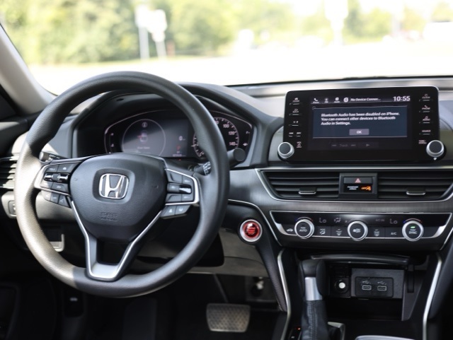 2021 Honda Accord 1.5T LX photo 12