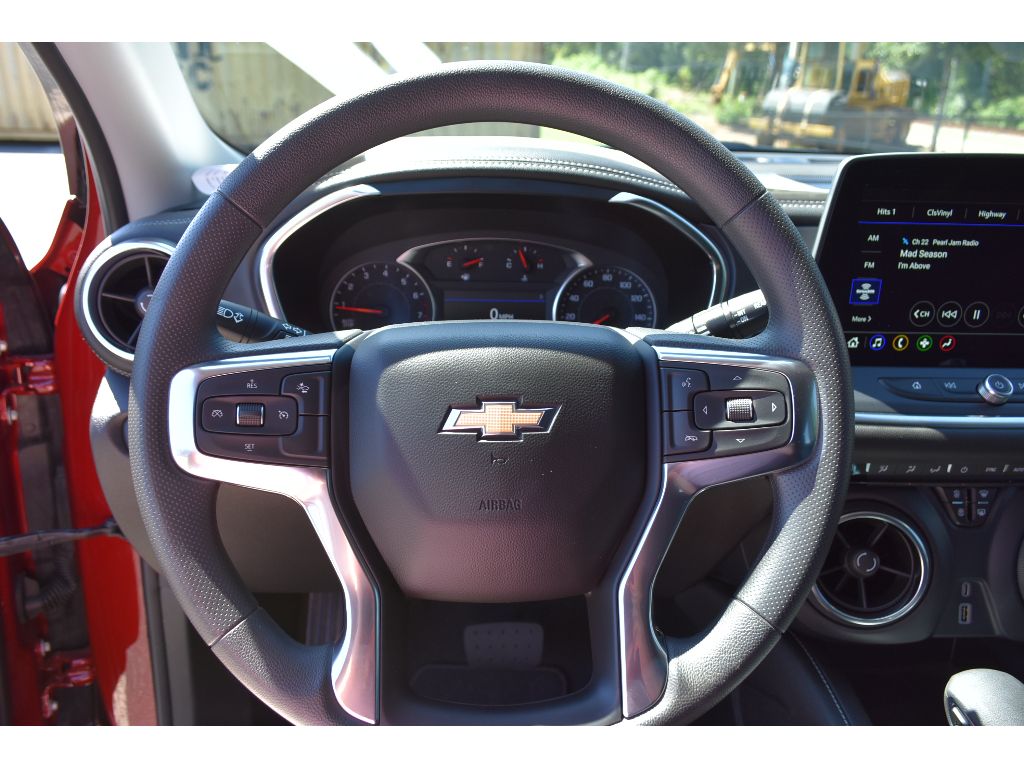 2025 Chevrolet Blazer 2LT photo 23