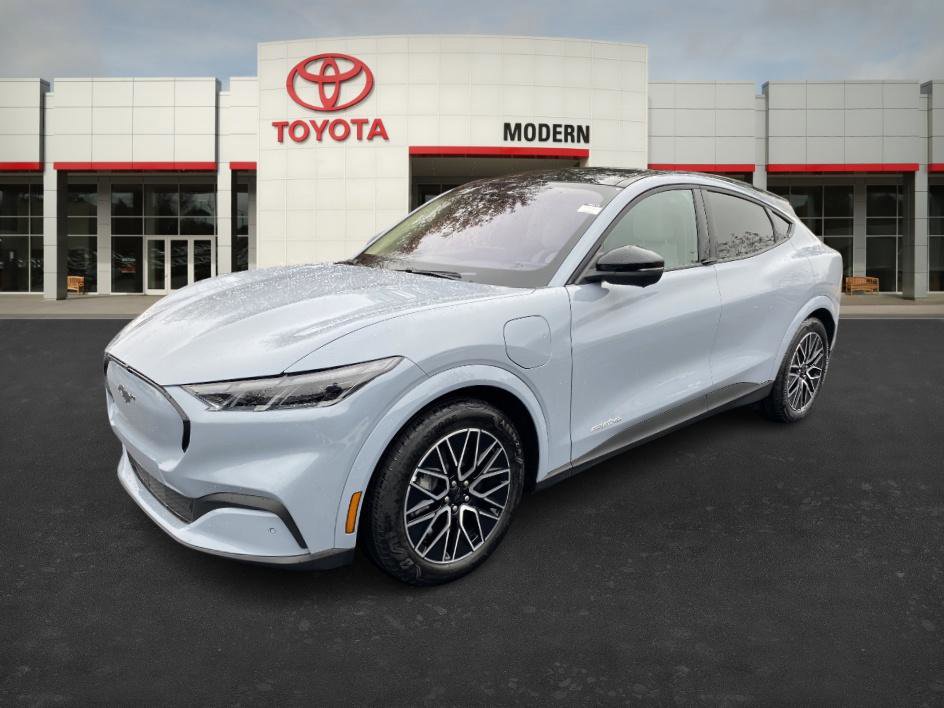 2025 Ford Mustang Mach-E Premium AWD's photo