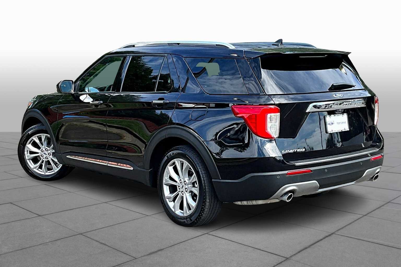 2024 Ford Explorer Limited photo 11
