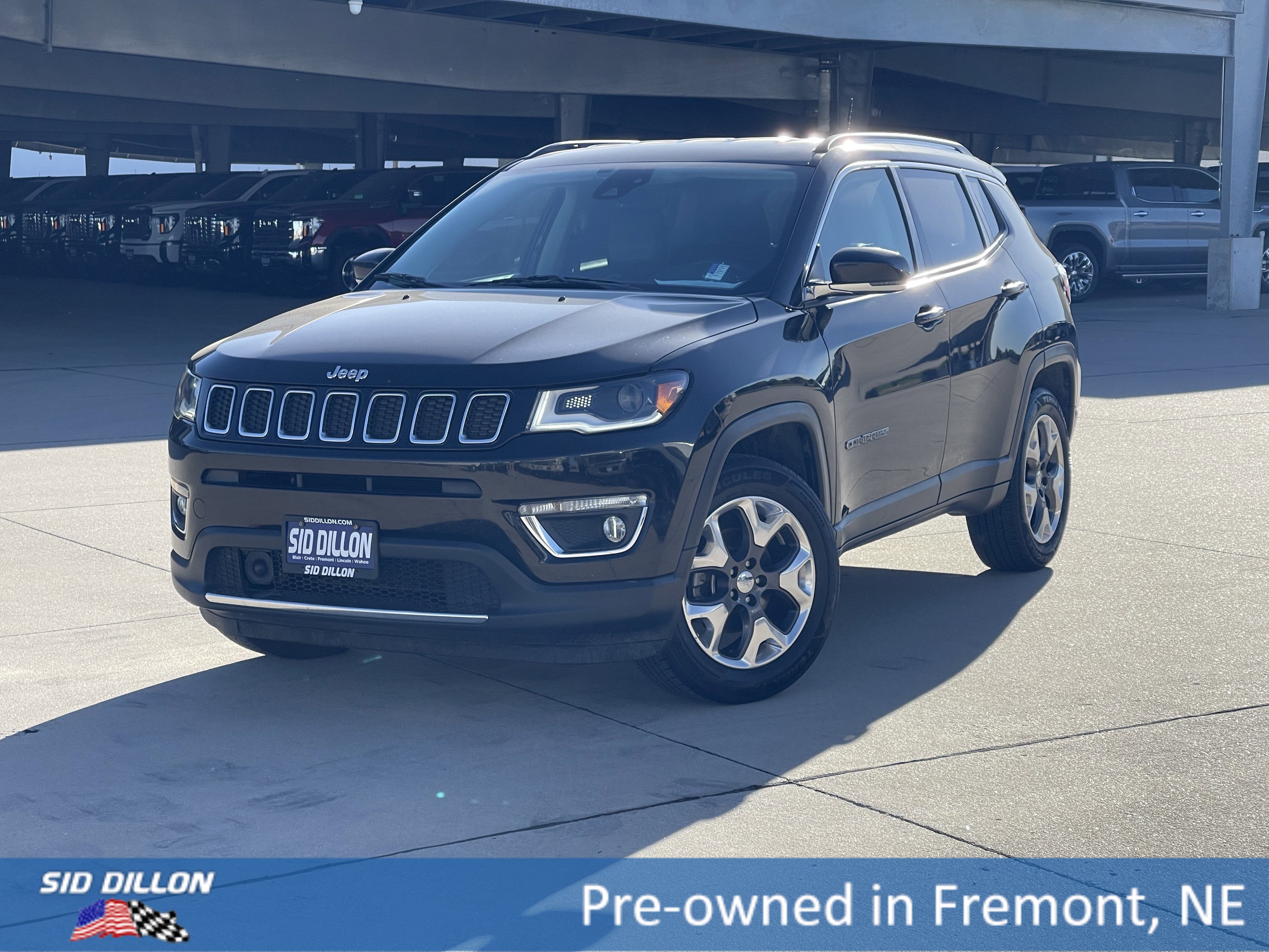 2018 Jeep Compass Limited's photo
