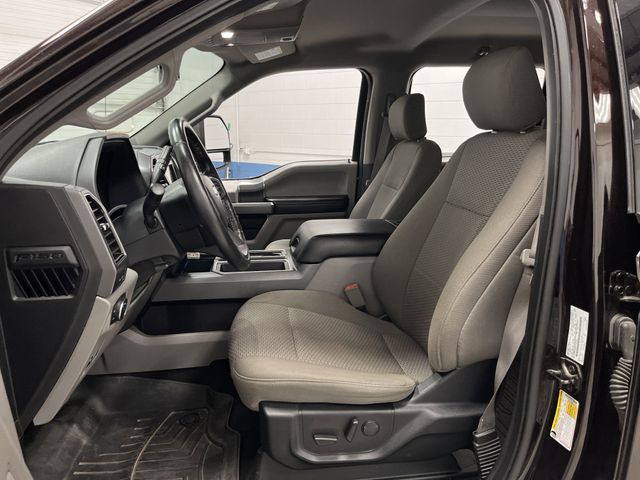 2019 Ford F-150 XLT photo 4