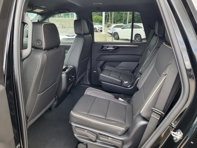 2025 Chevrolet Tahoe Premier photo 14