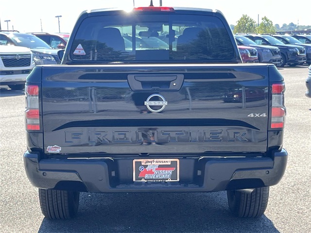 2026 Nissan Frontier Crew Cab SV photo 4
