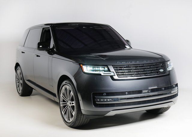 2023 Land Rover Range Rover Autobiography photo 27