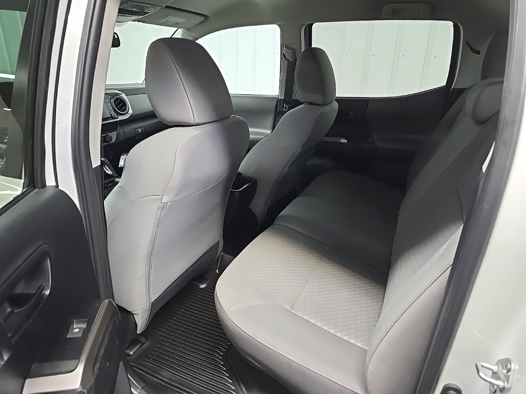 2023 Toyota Tacoma SR5 V6 photo 29