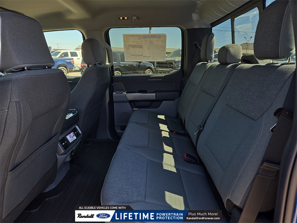 2025 Ford F-150 XLT photo 9