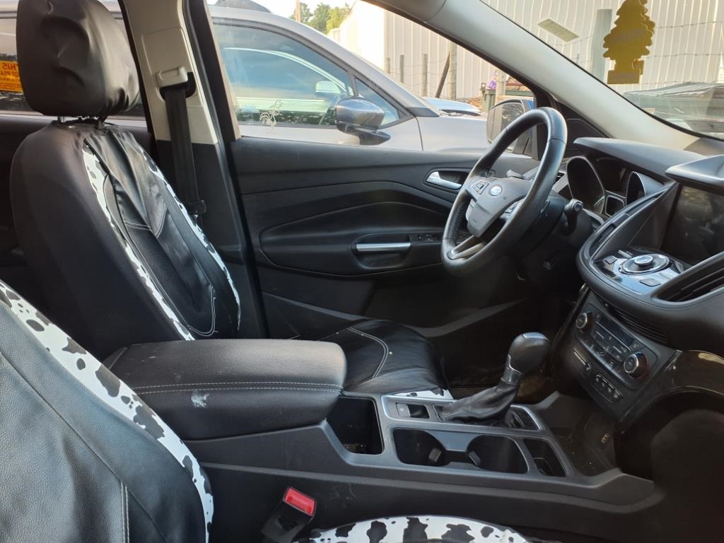 2017 Ford Escape Titanium photo 6
