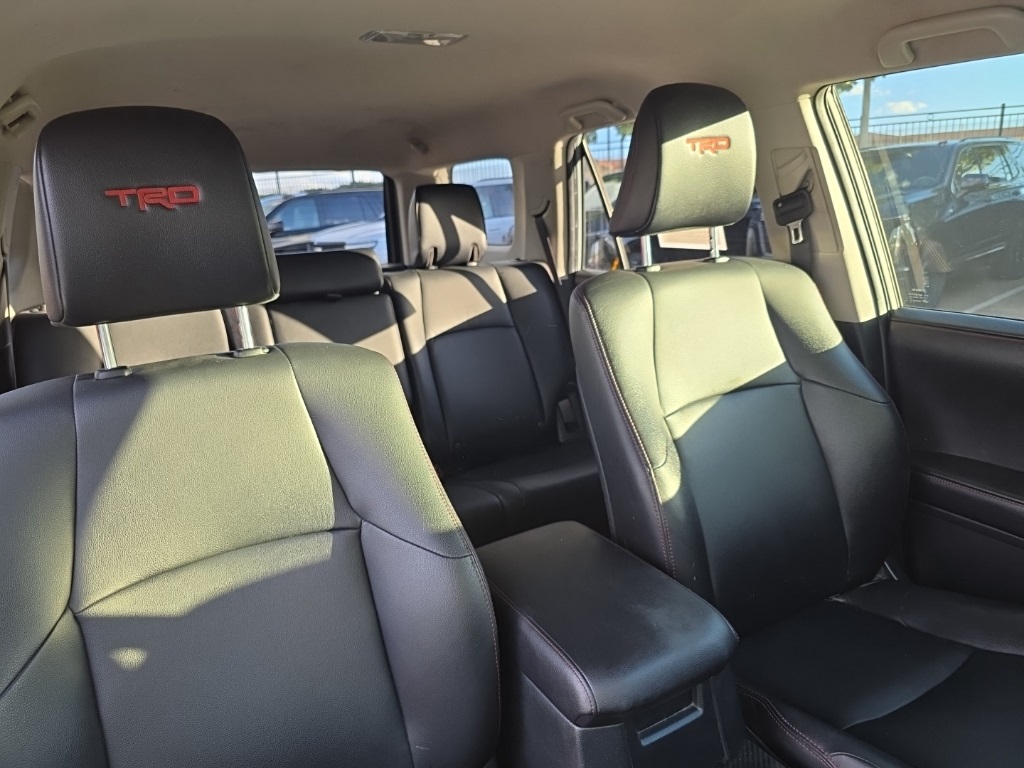 2017 Toyota 4Runner TRD Pro photo 23