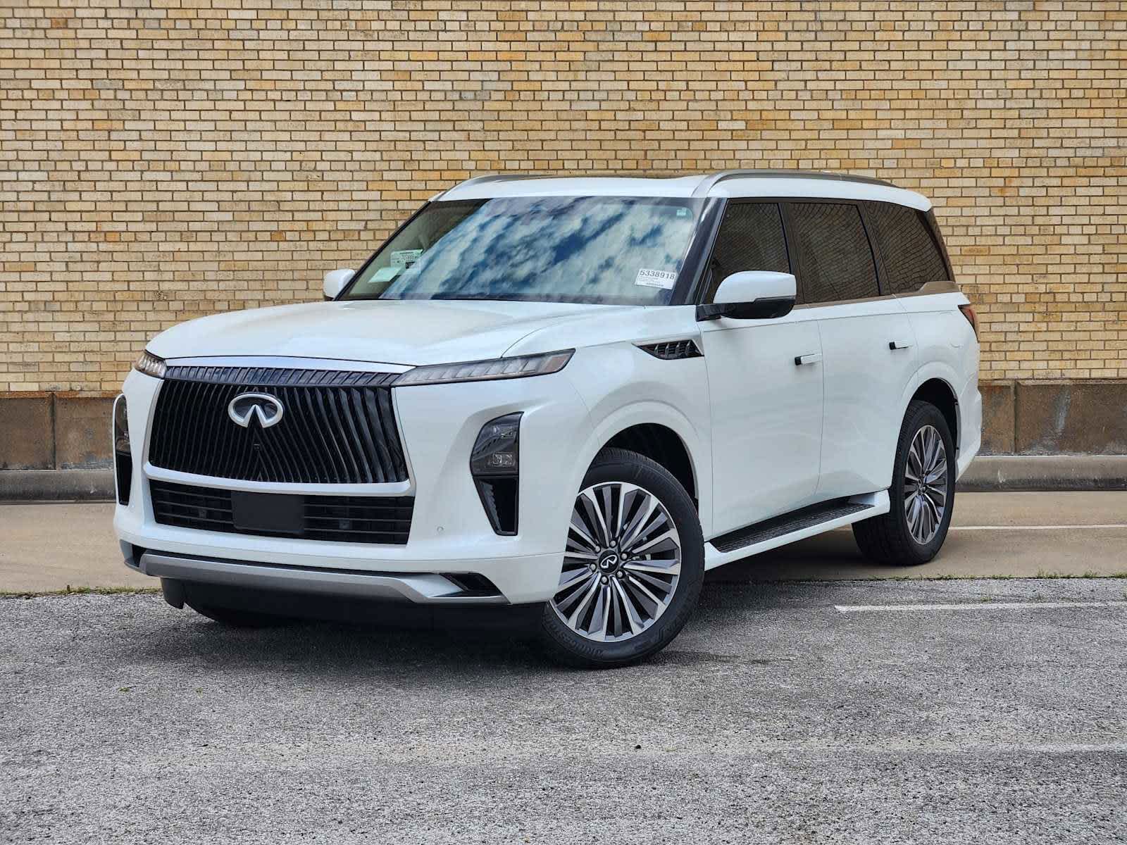 2025 INFINITI QX80 SENSORY