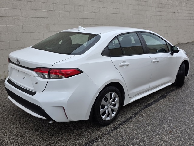 2022 Toyota Corolla LE photo 5