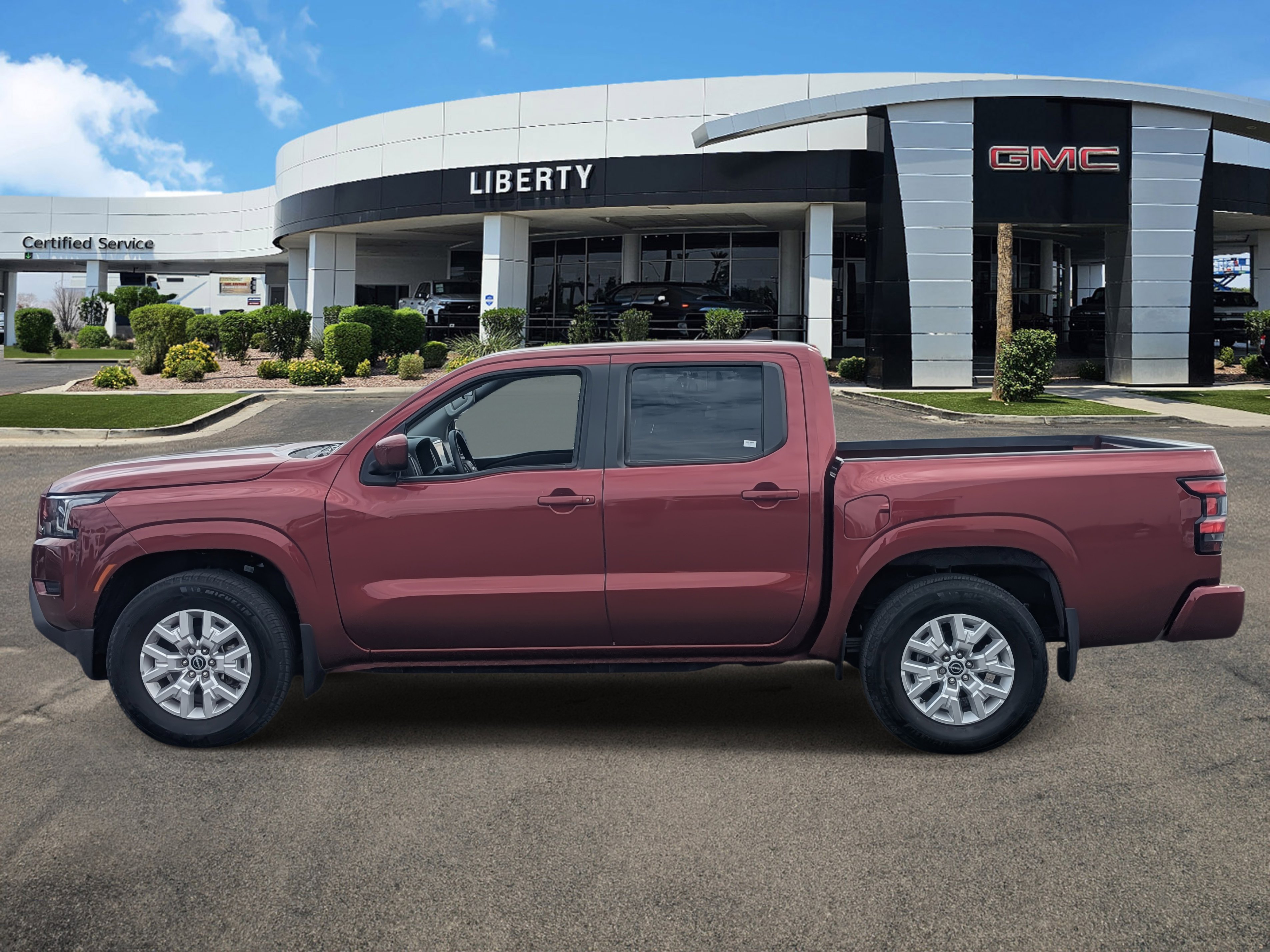 2022 Nissan Frontier SV photo 9