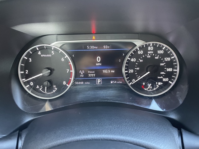 2023 Nissan Sentra SR photo 9