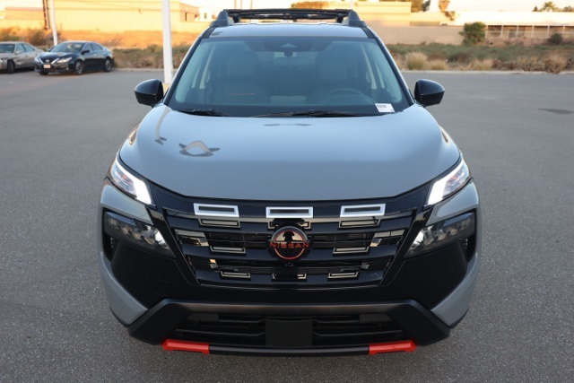 2026 Nissan Rogue SV photo 9