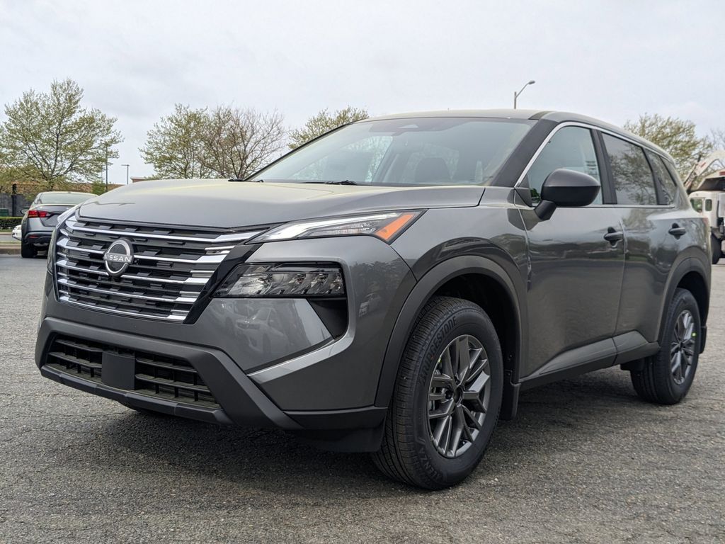 2025 Nissan Rogue S photo 7